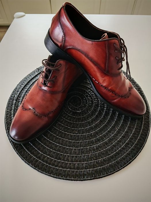 Pantofi eleganți bărbați MAX Fashion, din piele naturală, mărimea 41 – Purtați o singură dată (Stare excelentă)