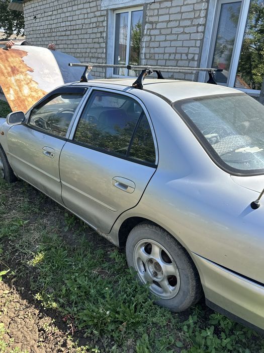 Продам Mitsubishi Galant требует ремонта
