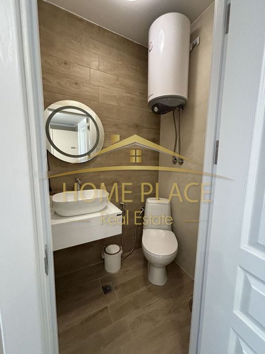 Дава се под наем Тристаен апартамент в Варна, Център - 95 кв.м за 1224 € - Снимка #12