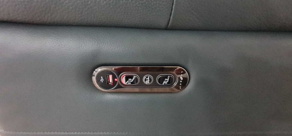 Тюркоазено син кожен диван тройка с ел. релакс механизъм La-z-boy