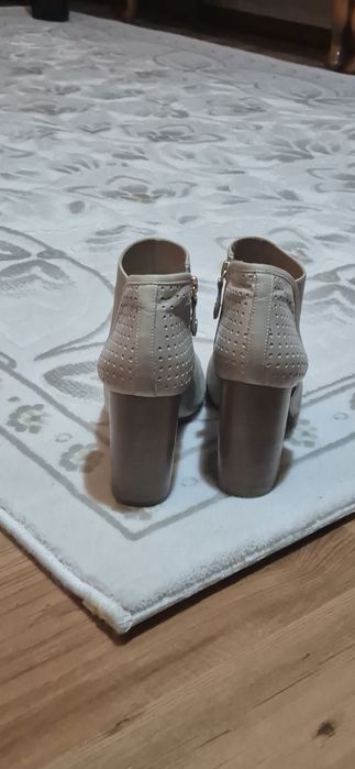 Botine/ghete Geox