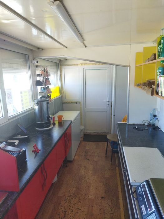 Автолавка , Павильон