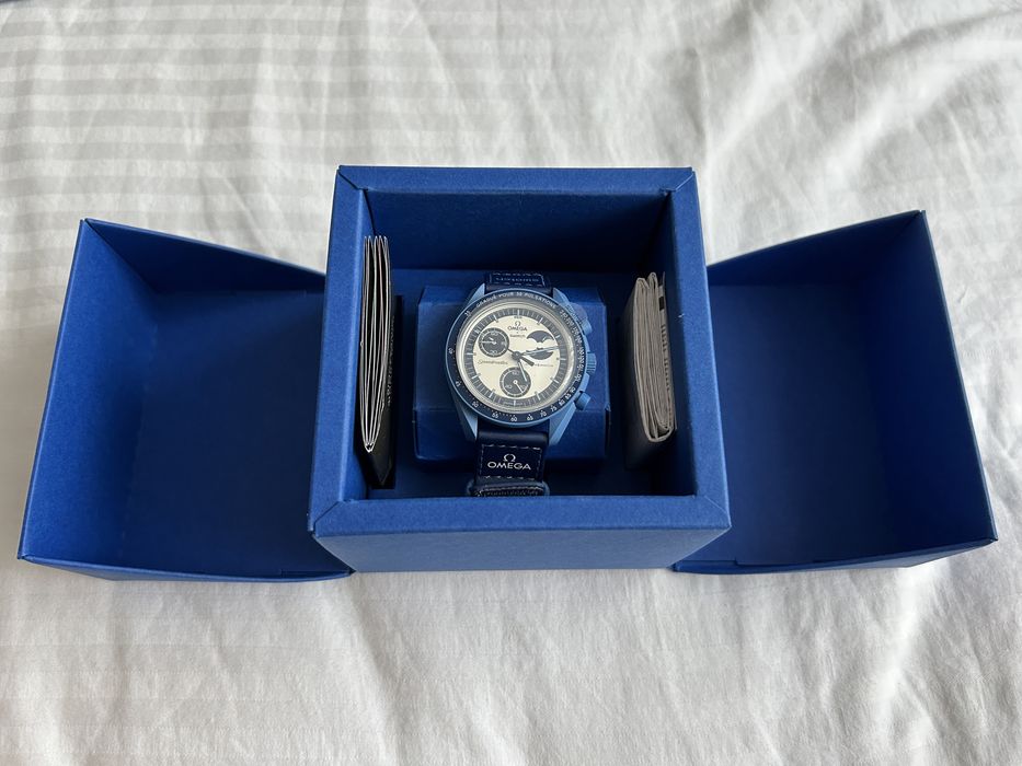 Super Blue Moonswatch Limited