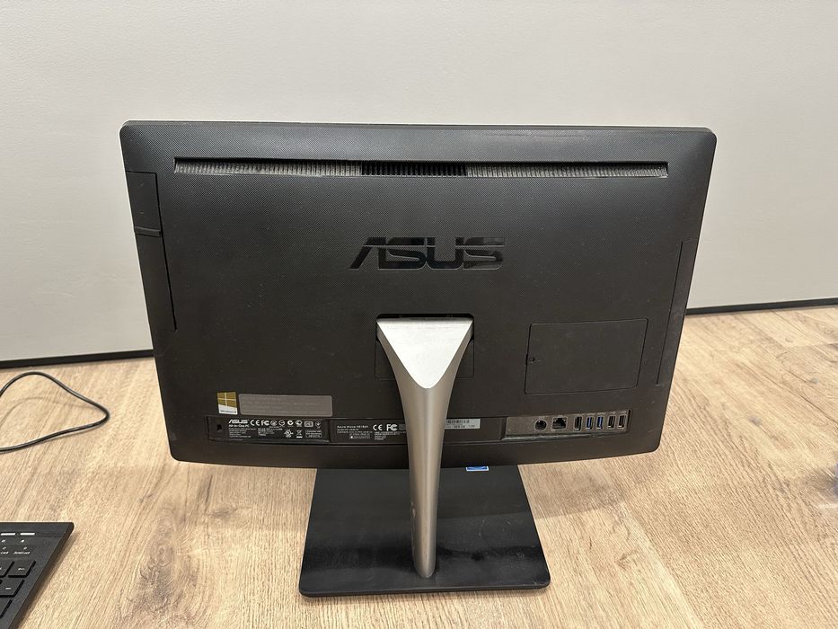 Моноблок Asus ET2030