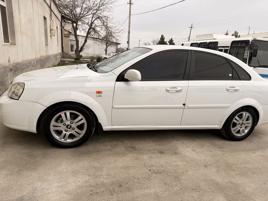 Ласетти 2012 йил метани бор матор хадавой килинган