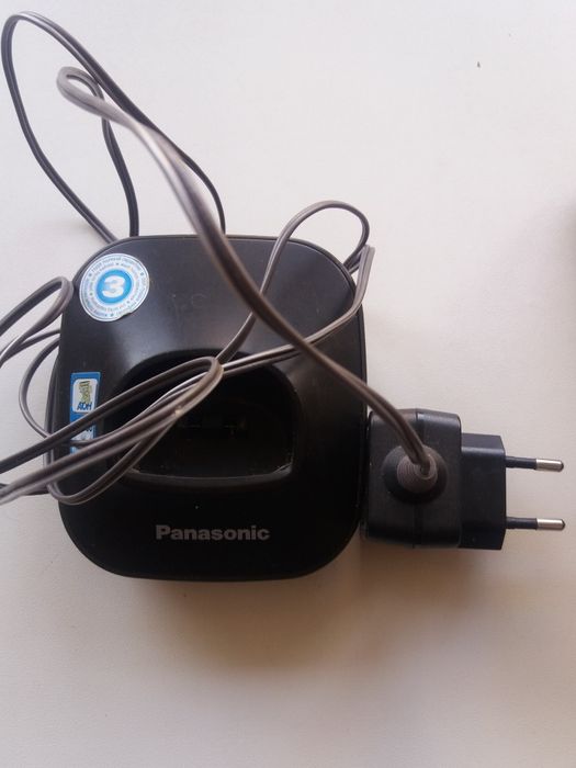 Продам телефоны .цены разные