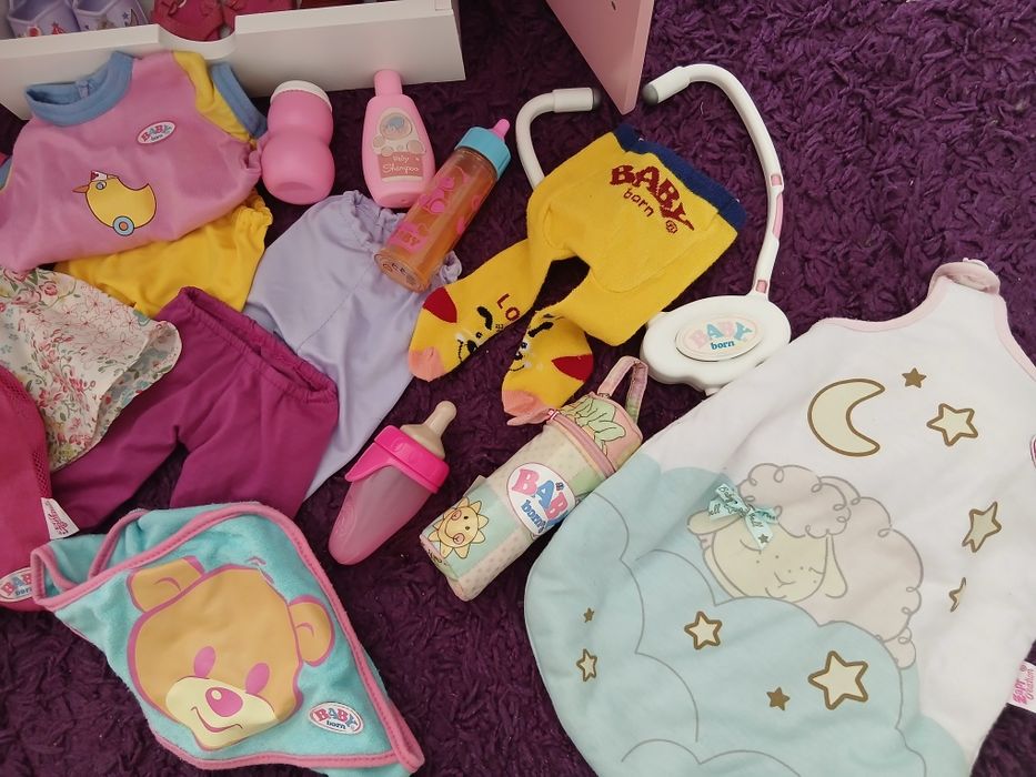 Кукла baby born с дрехи и аксесоари