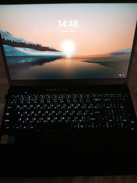 Notebook Intel opertivkasi 16