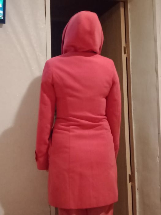 продам польтоо..