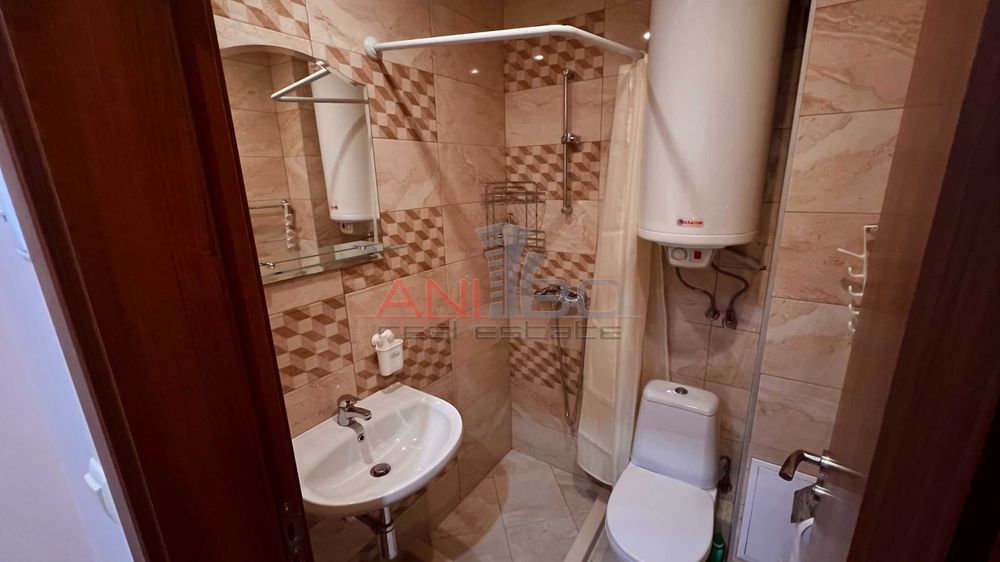 Дава се под наем Двустаен апартамент в Варна, Цветен квартал - 44 кв.м за 418.71 € - Снимка #5