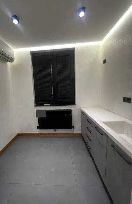 Аренда Ор-р Айбек метро  76 кв