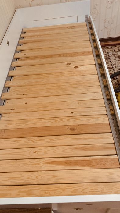 кроват сатылады өте жақсы усталған сынбаған