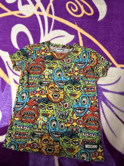 Tricou moschino , xs/s