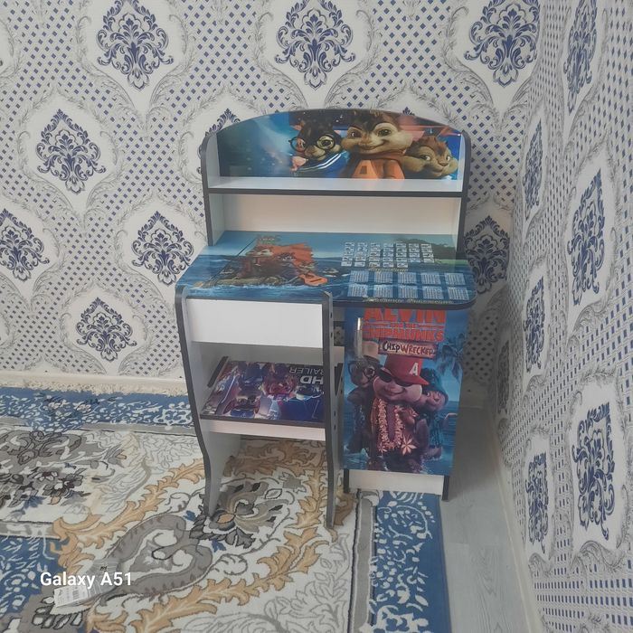 Yangi va qulay bir kishilik PARTALAR SOTILADI.