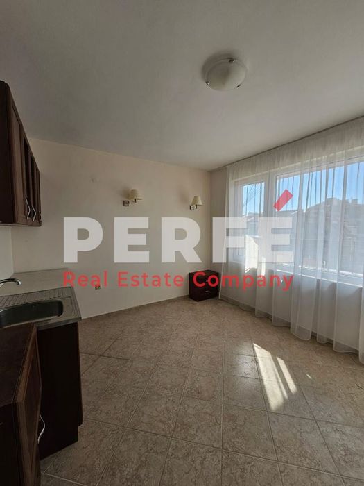 Продава се Едностаен апартамент в Несебър - 51 кв.м за 1079 €/кв.м - Снимка #2
