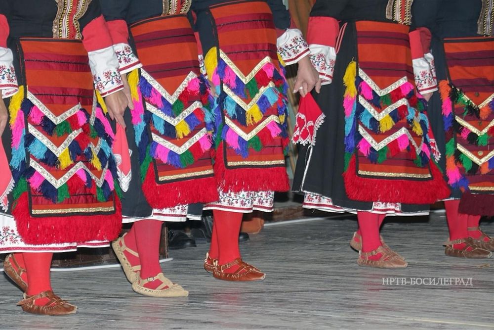 Фото и Видео заснемане на Сватби ,Абитуриентски балове и събития