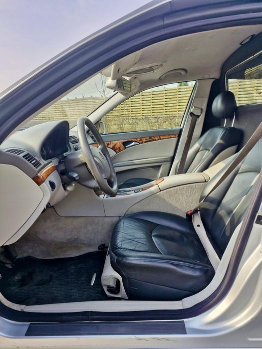 Mercedes-Benz E270/Dric/Mașină mortuară/SD funerar/ înmatriculat/ Super ocazie/Impecabilă