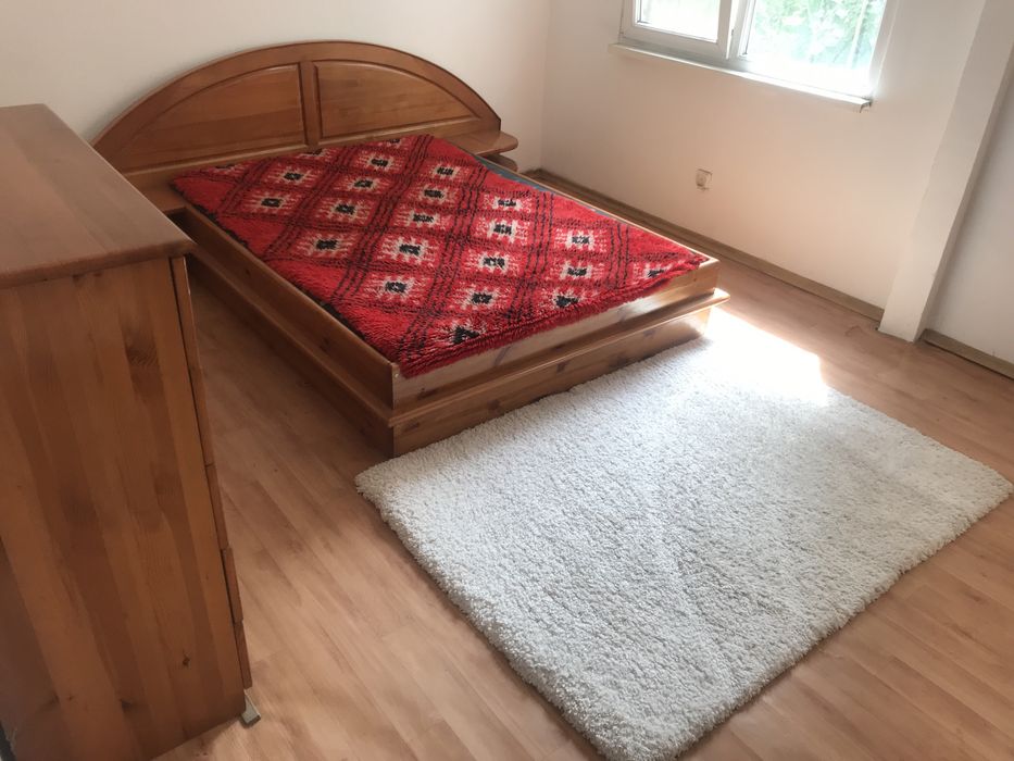 Собственик    продава    3    стаен      в      Пловдив      .