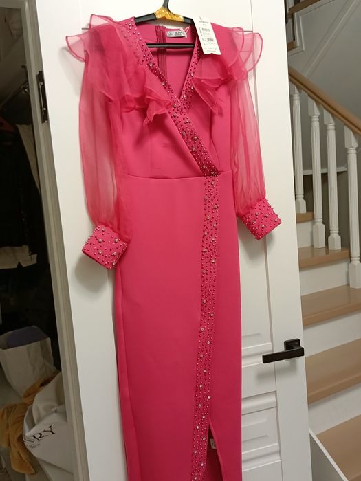 продам вечерние наряды