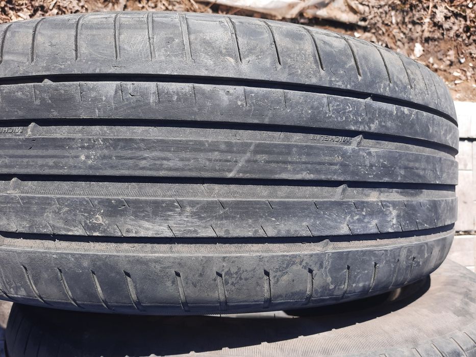 Шины летние Мишлен,
