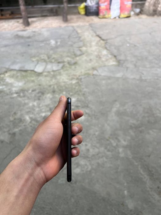 Iphone 8 ideal sotiladi