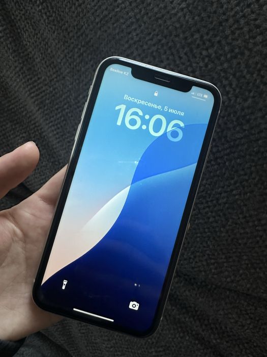 Iphone 11,в хорошем состояние
