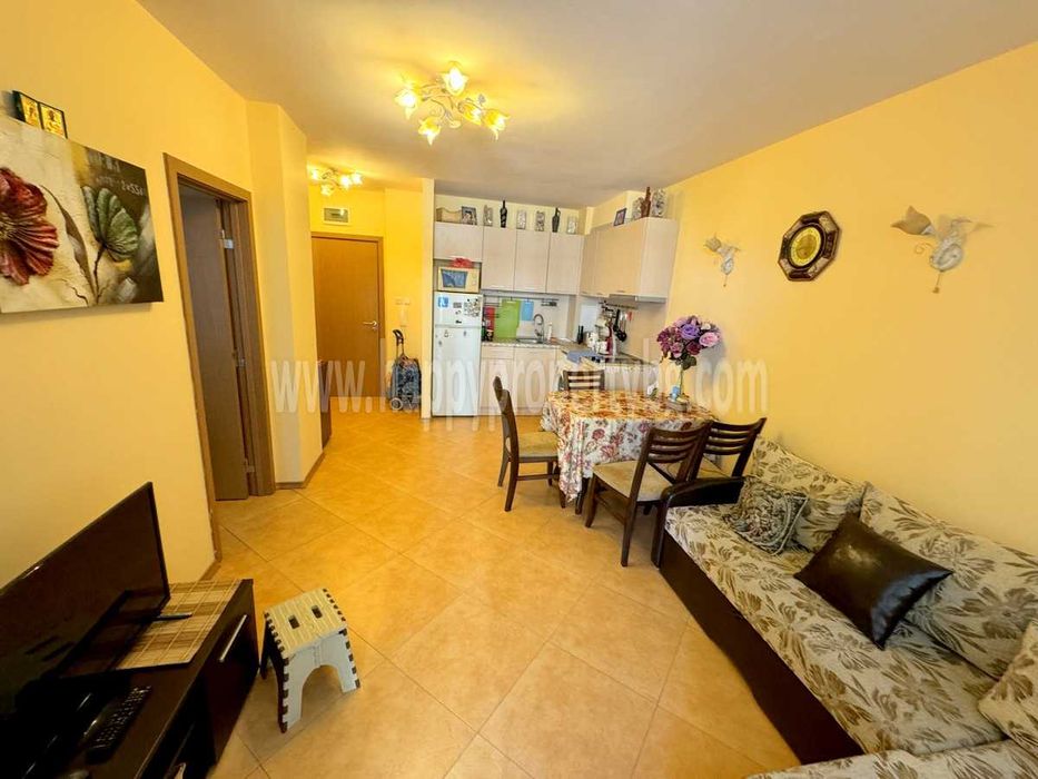 Продава се Двустаен апартамент в к.к. Слънчев бряг - 55 кв.м за 1090 €/кв.м - Снимка #3