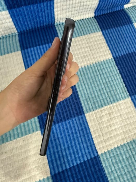 Samsung s22 plus обмен есть