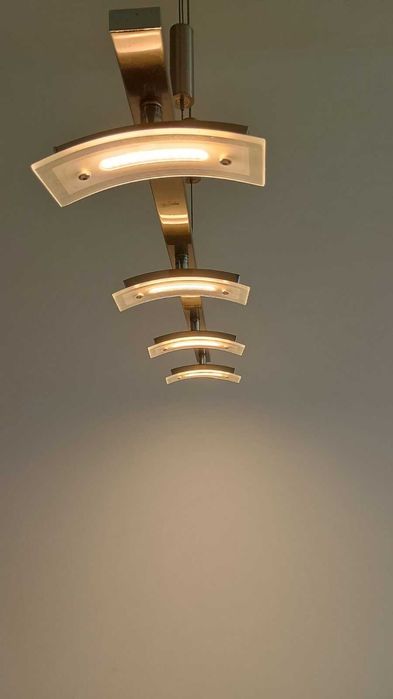 LED висяща лампа с димиране