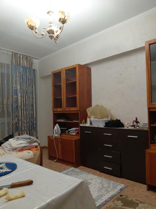 Сервант советский продам дешево