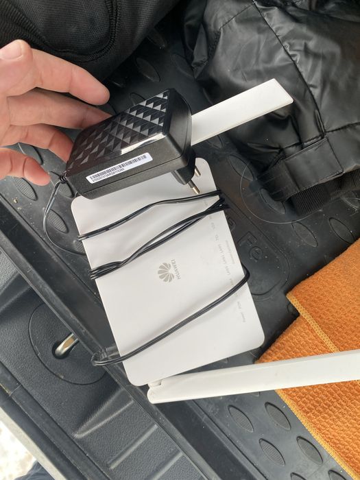 Продам модем новый