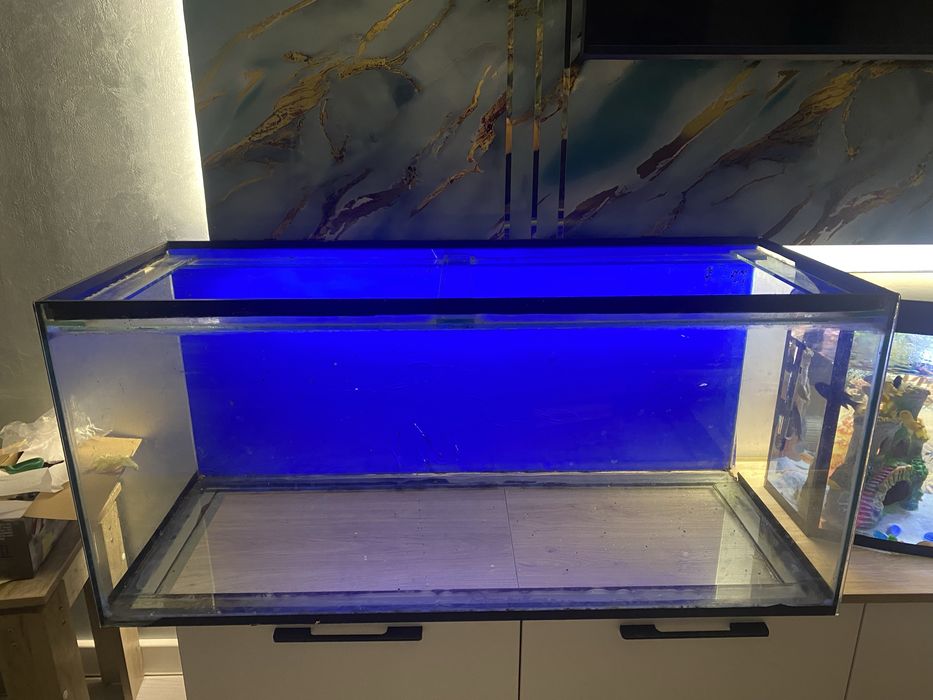 Akvarium 180-200 l