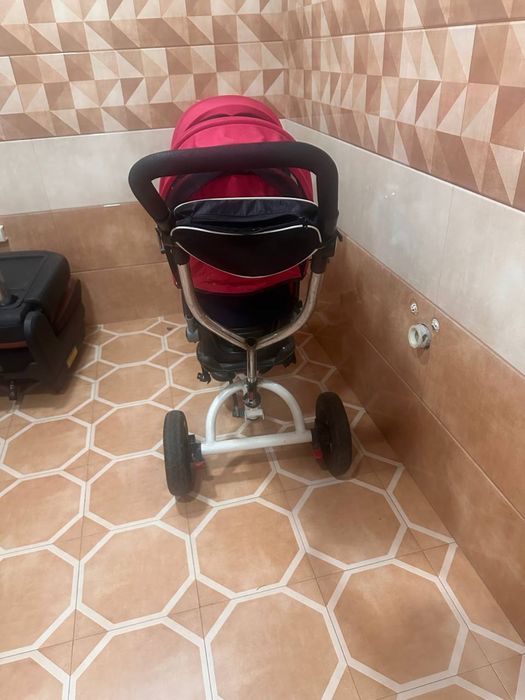 Ikki o’rinli bolalar velokalyaskasi