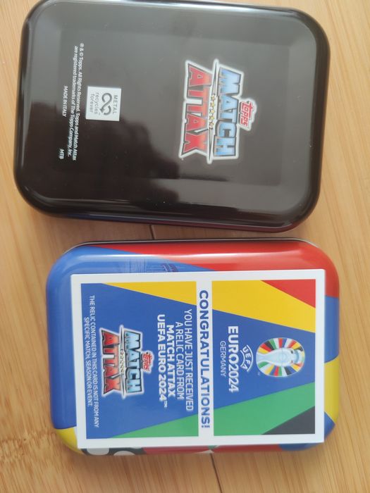 Vând cartonaș match attax euro 2024 Robin van Persie