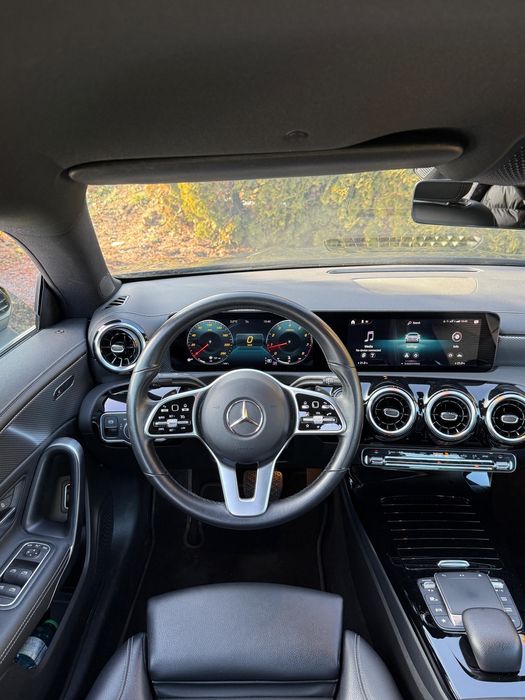 Mercedes-Benz CLA 180 LED