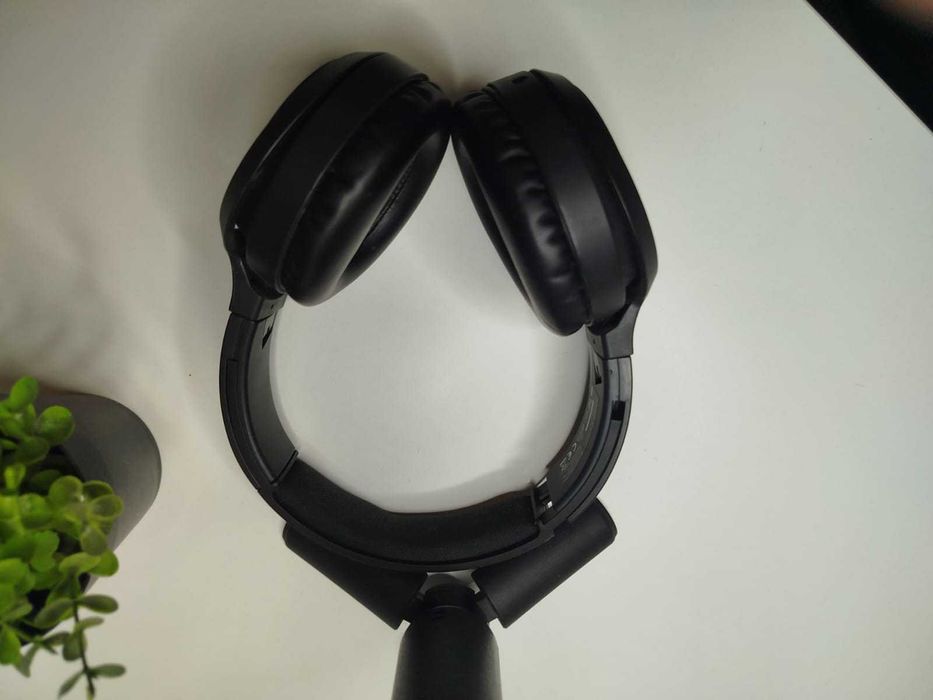 Полноразмерные наушники Philips Черные