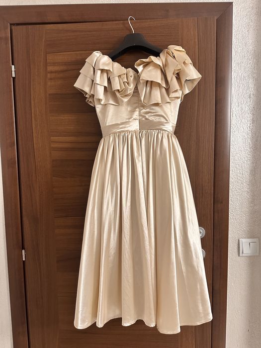 Рокля за шаферка