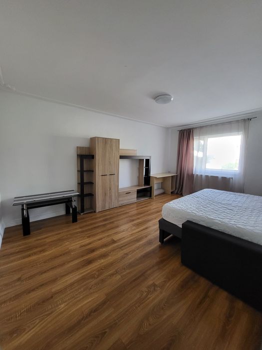 Închiriez apartament 3camere Iași Nicolina