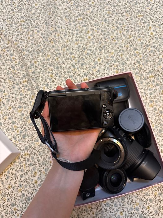 Canon EOS M10 komplekt