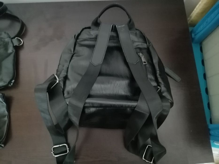 Комплект  кожени дамски чанти 15 евро