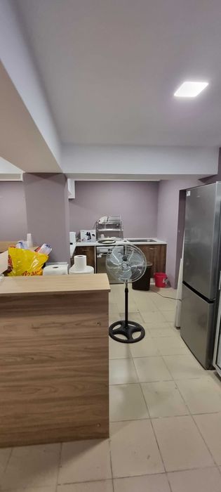 Продава се търговски обект на две нива в широк център!