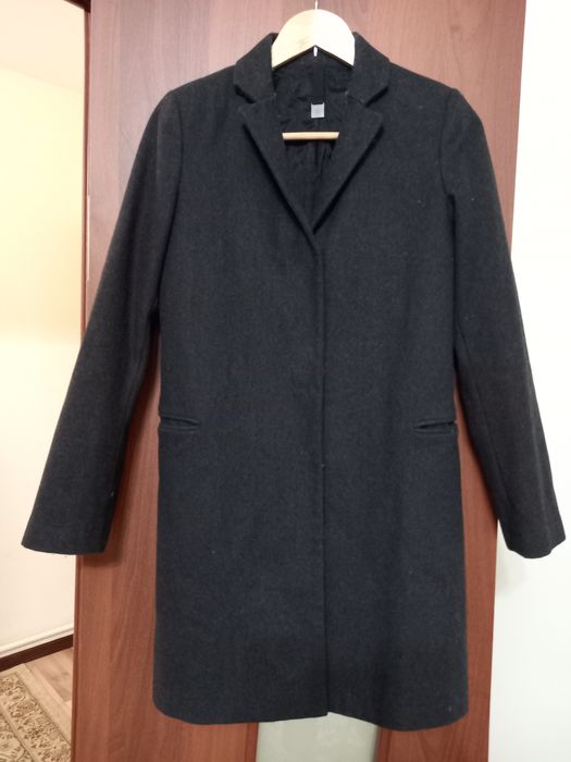 Продам пальто демисезонное