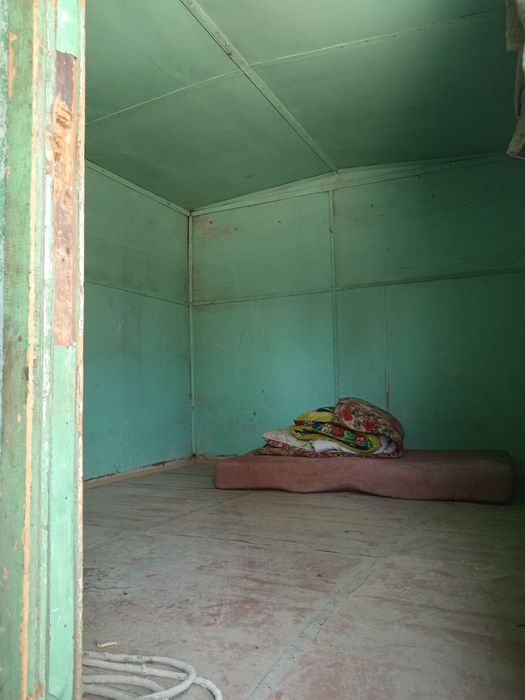 Универсальный вагон на колесах 8×2,7 рахмер.