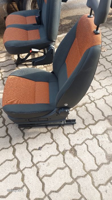 Продавам седалки комлект