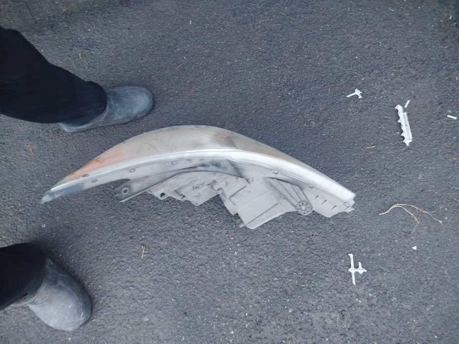 Продам фару б.у соната 2012 г.