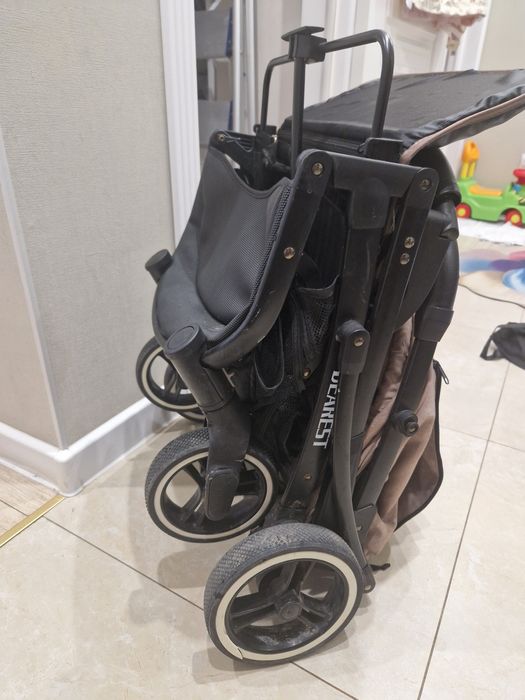 Детская коляска в отличном состоянии