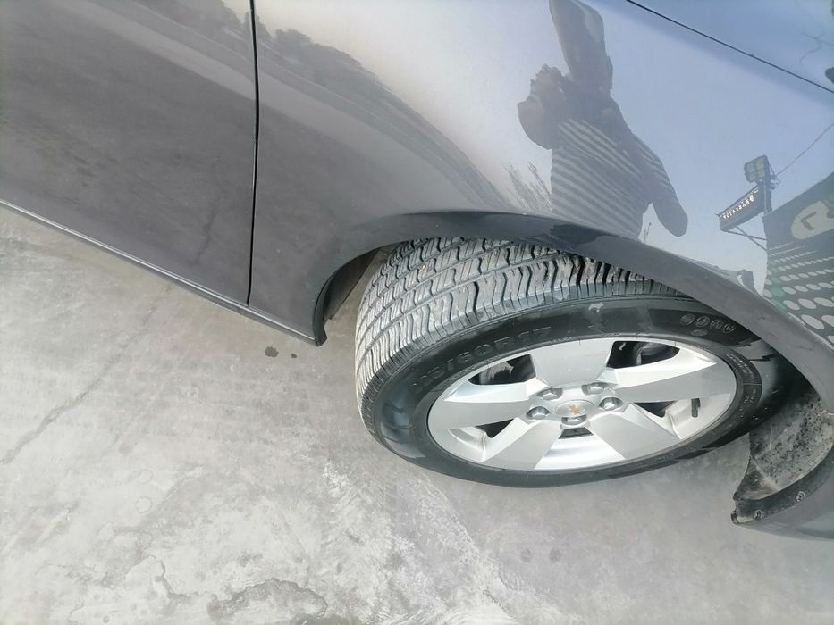 Maluba1 sotiladi yili 2014, benzin-metan, 97 ming pirobek , rangi rasi