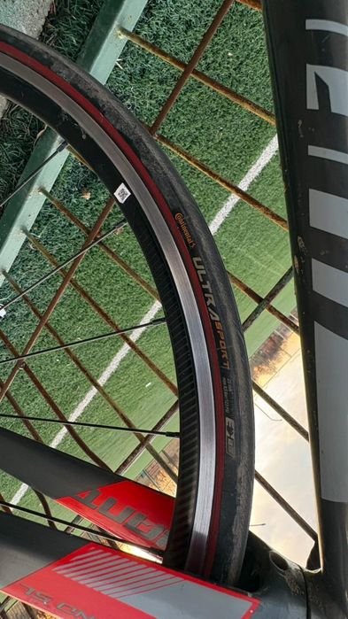 шоссеиный велосипед giant