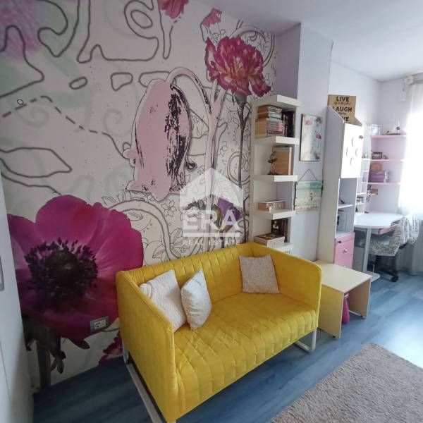 Продава се Четиристаен апартамент в София, Люлин 8 - 141 кв.м за 2199 €/кв.м - Снимка #3