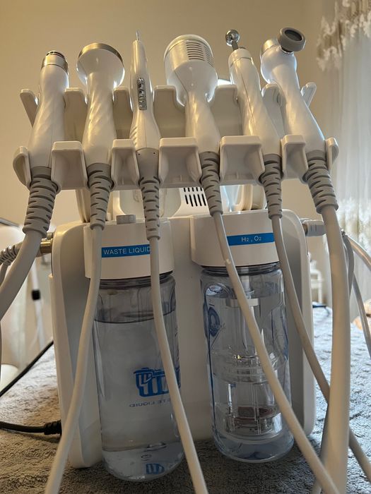 Комбиниран апарат за козметика